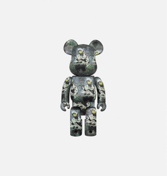 Bearbrick - Riot Cop (Brandalism x Banksy) - 400% + 100% Medicom Toy - 2
