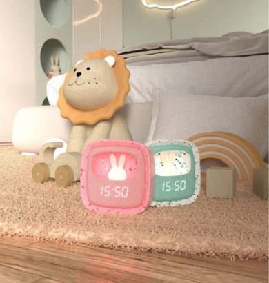 MOB - Billy Clock - Menthe à l'eau / Grenadine MOB - des idées cadeaux tech et design pour les grands enfants - 3