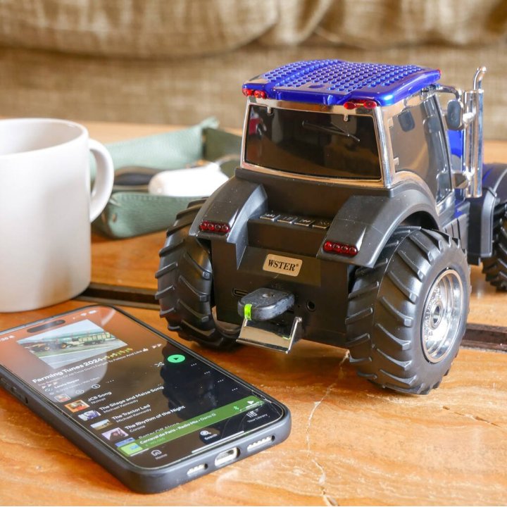 Tracteur Enceinte Rétro et phrase lumineux  - 2