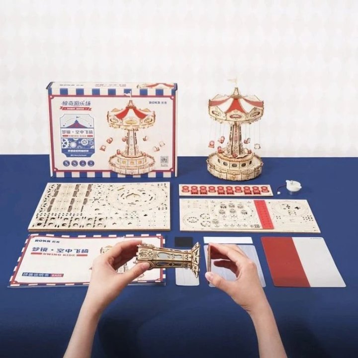 ROKR - EA02 - Puzzle 3D - Manège Balançoires Musical LED - DIY