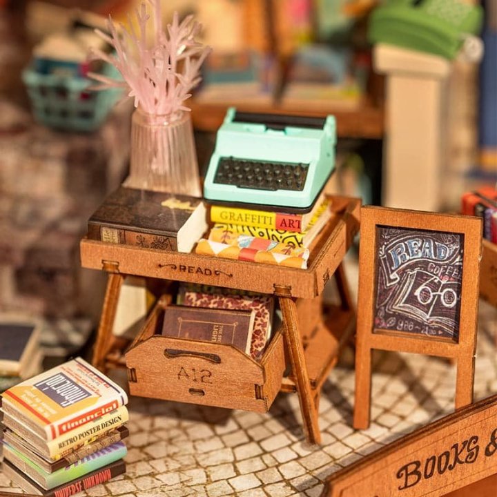 Rolife - DIY - Corner Bookstore - DG164 - DIY
