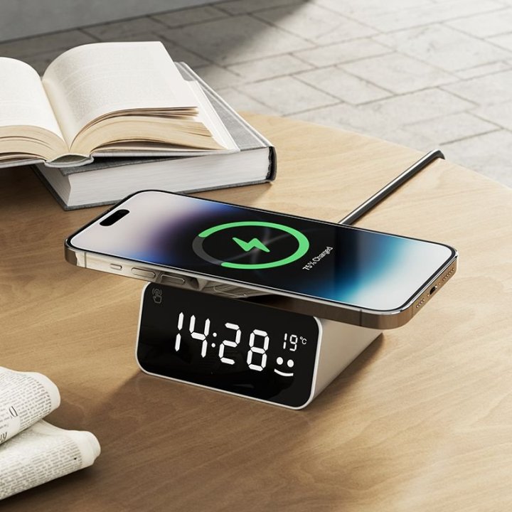 Xoopar REDDI Charger Noir – Chargeur Sans Fil MagSafe et Horloge