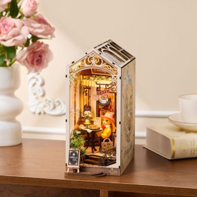 Rolife - Puzzle 3D BookNook Holiday Café TGB15