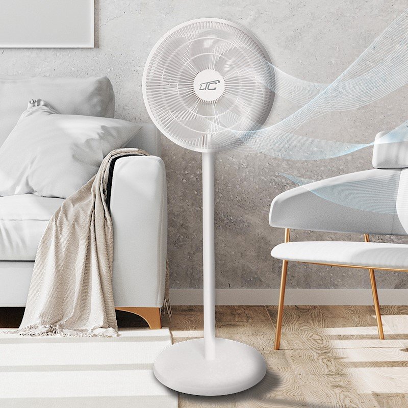 Ventilateur sur pied LTC 55W noir et argent - 3 vitesses oscillant
