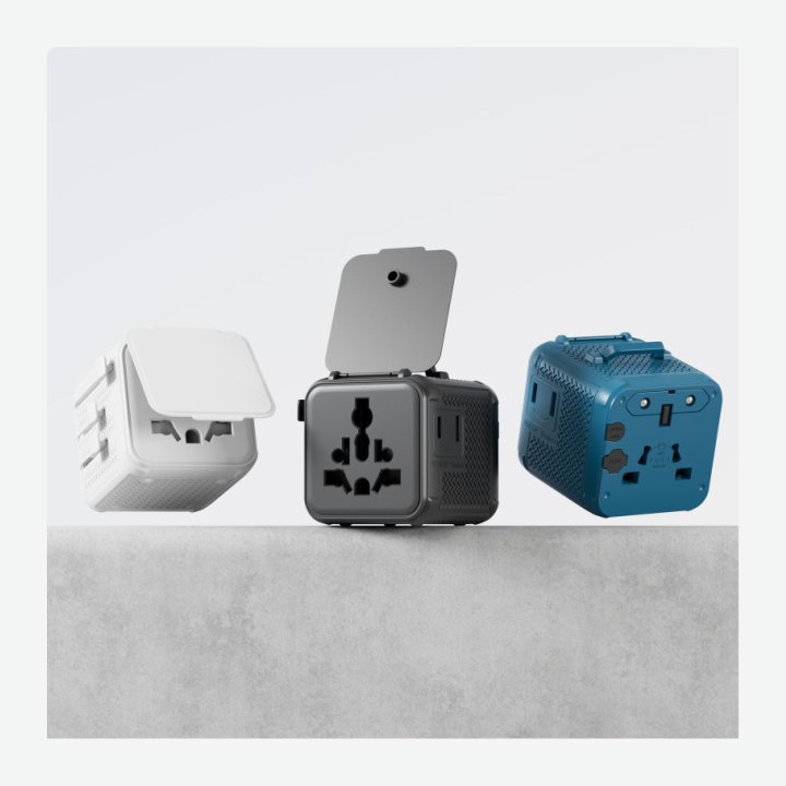 CarryOn adaptateur universel 200 pays | SmartOne Fontainebleau