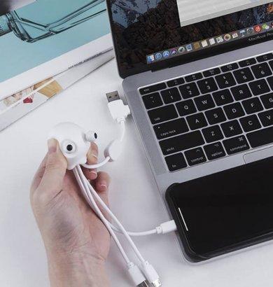 Xoopar - Jelly - Multi câble USB - Blanc - Un câble qui vous accompagne partout et qui vous déstresse, c’est le pari pris par le