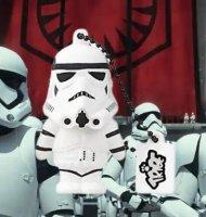 Tribe - clé usb Starwars Stormtrooper 16Go - Fan de Starwars, voici la clé USB Starwars stormtrooper de 16Go.
