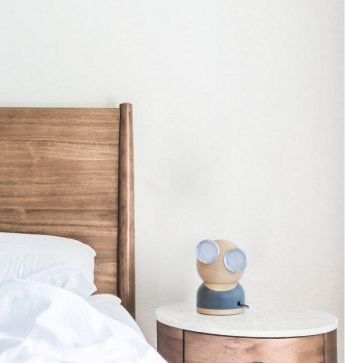 Mr Watt - Lampe En Bois - Rendez vos moments plus agréables avec la Goggle Lamp M. Watt bleue !
