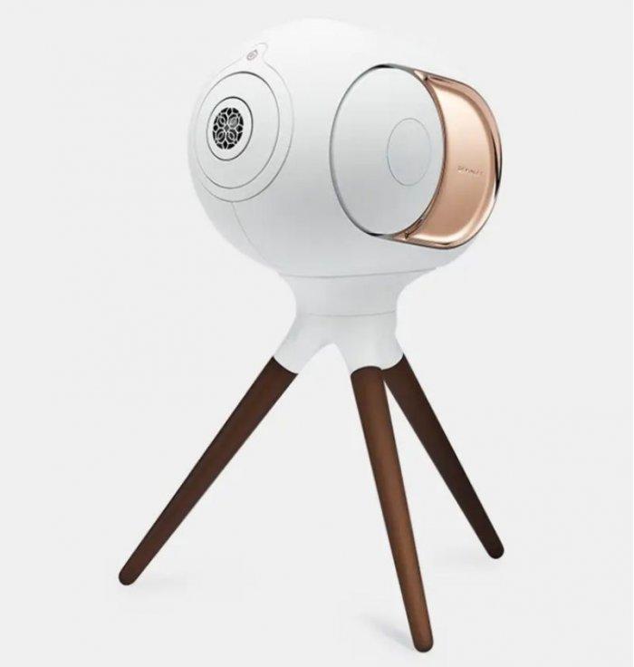 Devialet - Treepod - Doté d’une ingénieuse base isostatique, Treepod est à la fois un audacieux objet de design et l’allié parfa