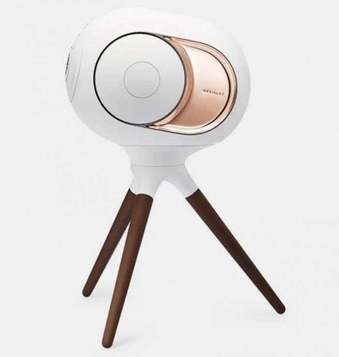Devialet - Treepod - Doté d’une ingénieuse base isostatique, Treepod est à la fois un audacieux objet de design et l’allié parfa